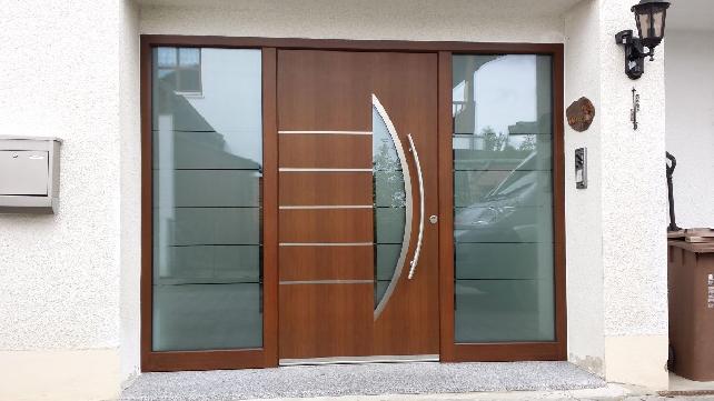 Referenz Haustüre | MAGIM GmbH Rollladen und Sonnenschutz, Aldersbach